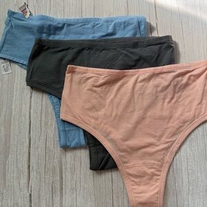 Play Assorted 3-Pack High Waist Thongs Hanky Panky XS/S